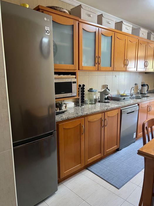 Apartamento T2+1 com varanda e vistas privilegiadas para o Tâmega e Douro