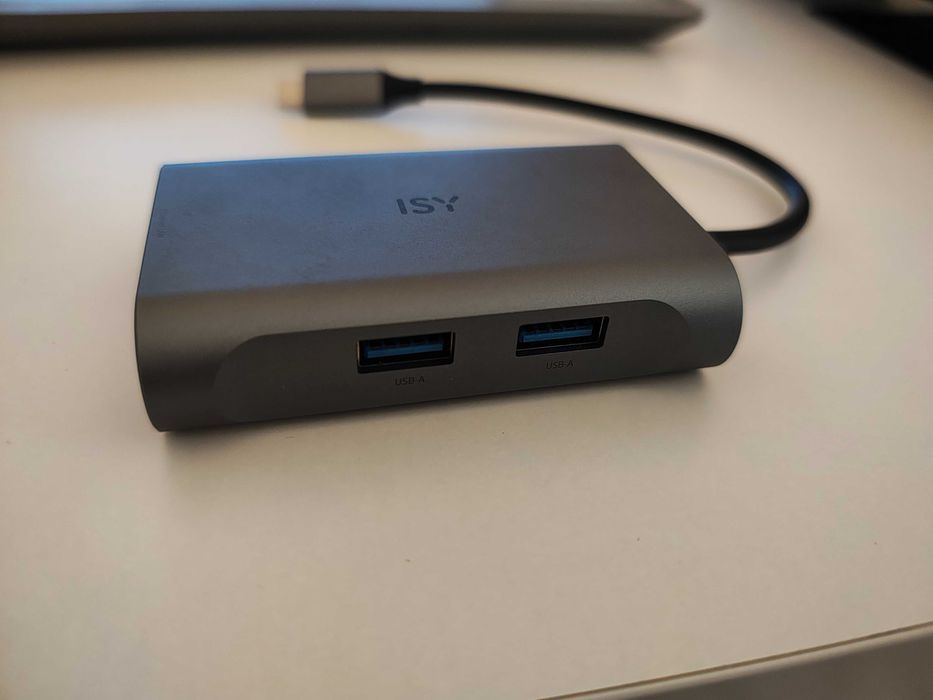 HUB USB-C ISY 4 w 1 USB-A X2/USB-C/RJ45 Jak nowy!