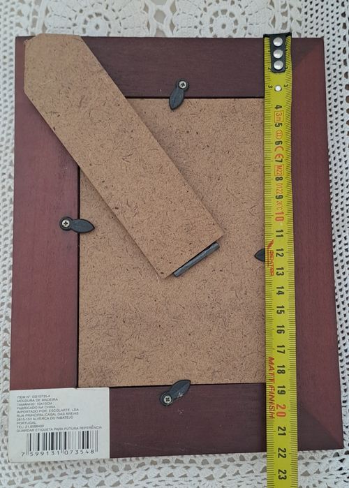 Moldura em madeira maciça 22x17cm