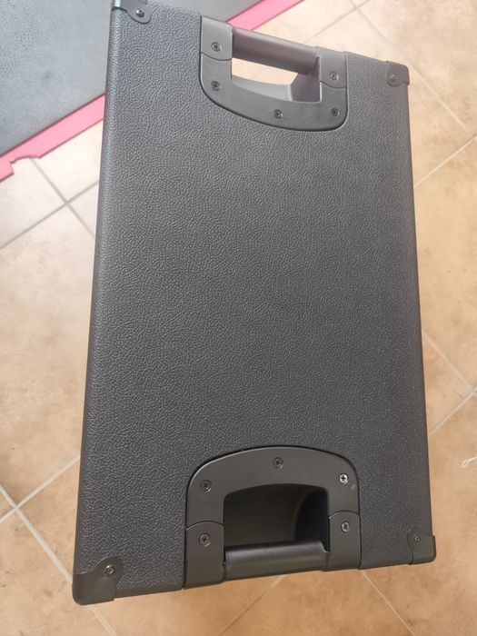 Coluna Laney fr 400watts