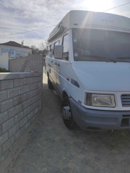 Vende-se Autocaravana