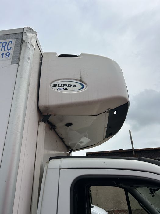 Izoterma Chlodnia Kontener Zabudowa Carrier Supra 750 MT Iveco Daily