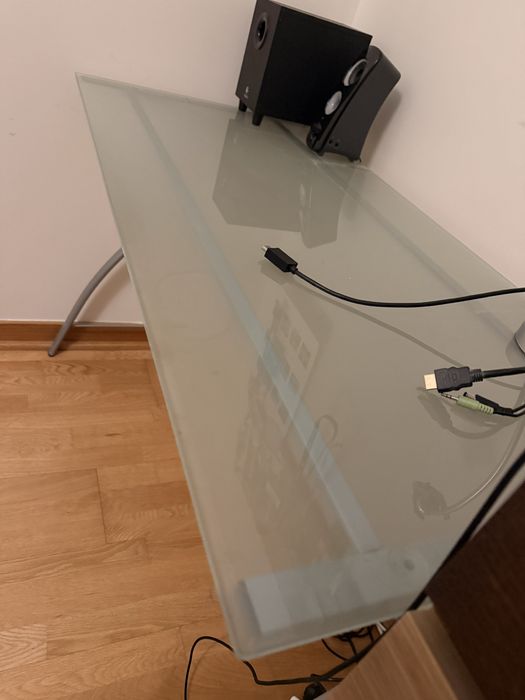 Secretaria Vidro Temperado 120Lx40Px60A com cadeira