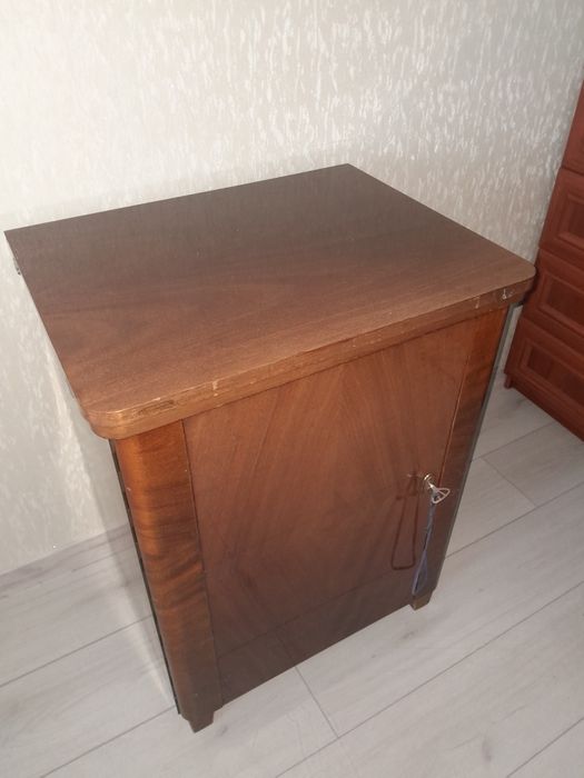 Швейна машинка Veritas