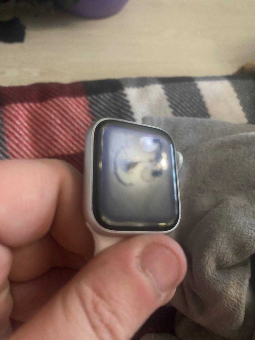 Годинник Apple Watch SE2 40mm iCloud