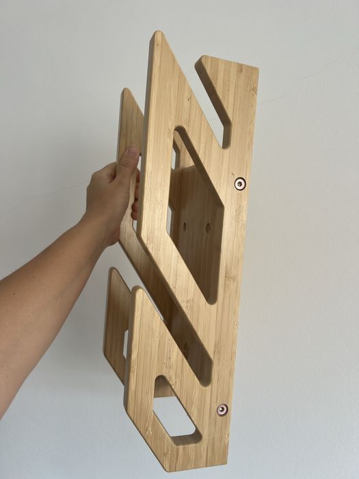 Suporte de parede para 2 skates em bambu