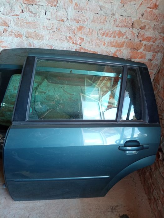 Kompletne drzwi tylne lewe ford mondeo mk3 kombi