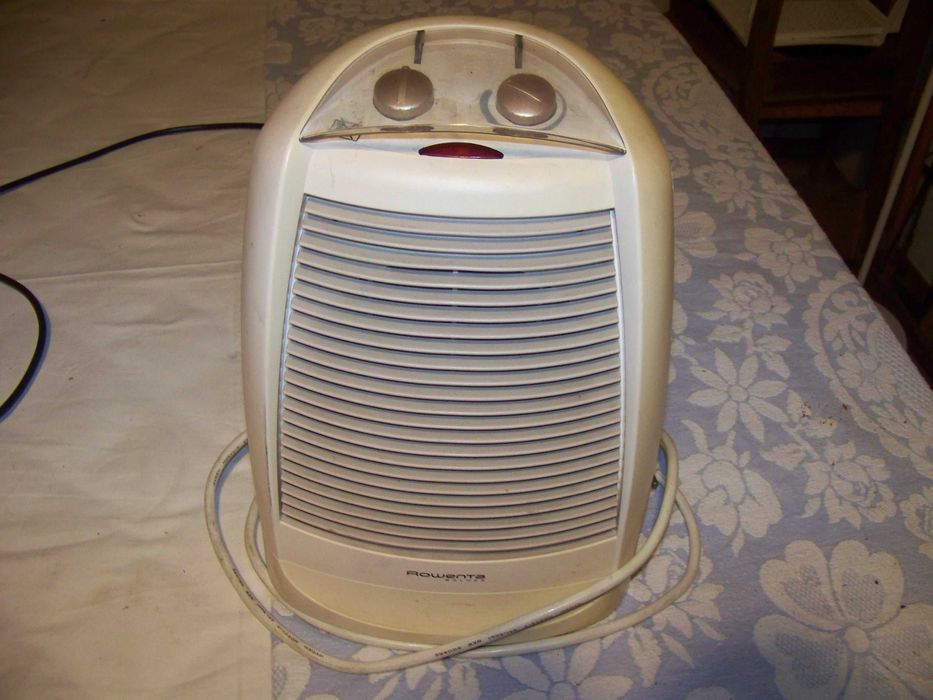 aquecedor termoventilador ROWENTA 2400 watts