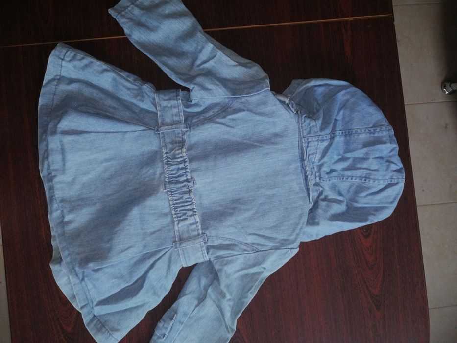 Sprzedam płaszczyk niemowlęcy