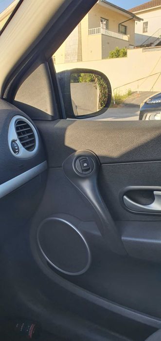 Vendo Renaul clio 1.2 eco2 2011