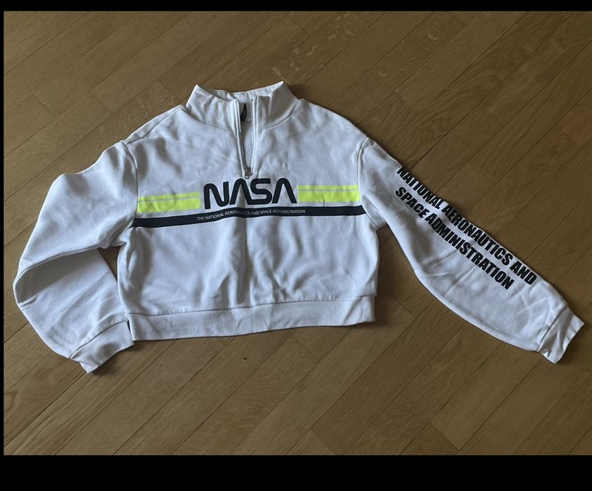 Теплий топ NASA з H&M