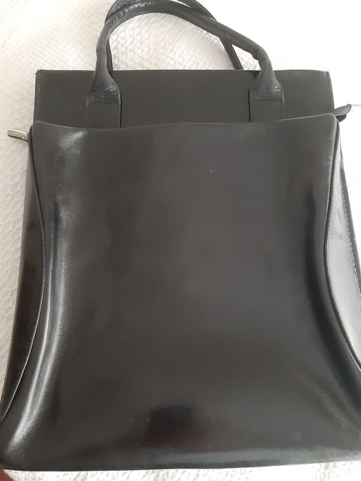 Torebka skórzana lakierowana Paters