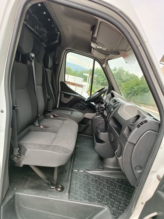 VW T-Cross DSG e Opel Movano