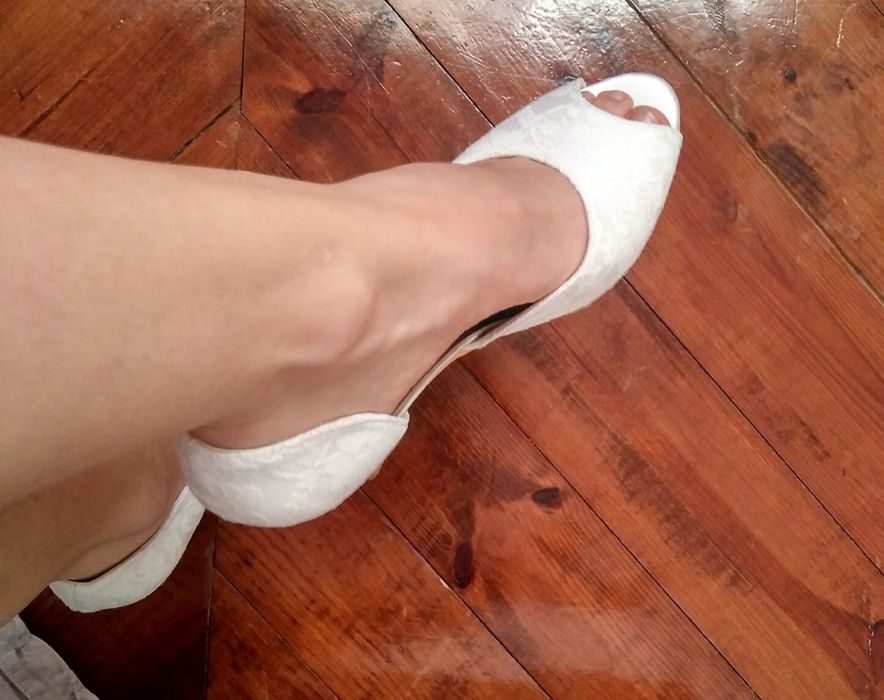 Sapatos noiva NOVOS 37/38