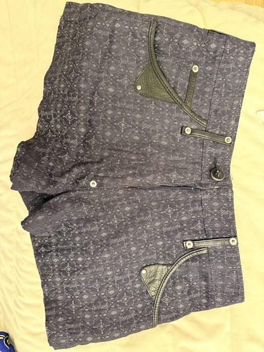 Ferre шорти оригінал