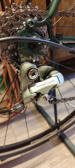 Rower szosowy favorit 105 Shimano whr500