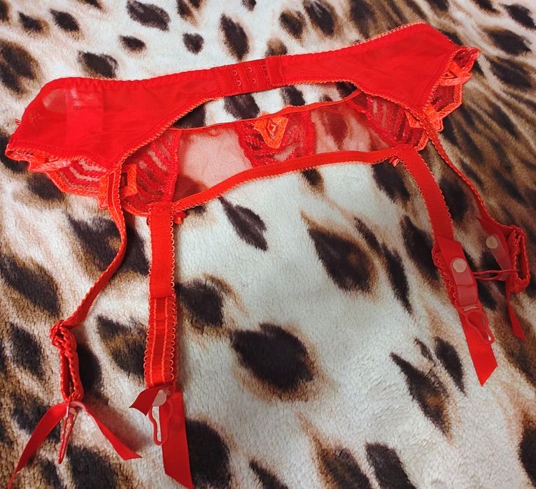 Сексуальный пояс для чулок Freya