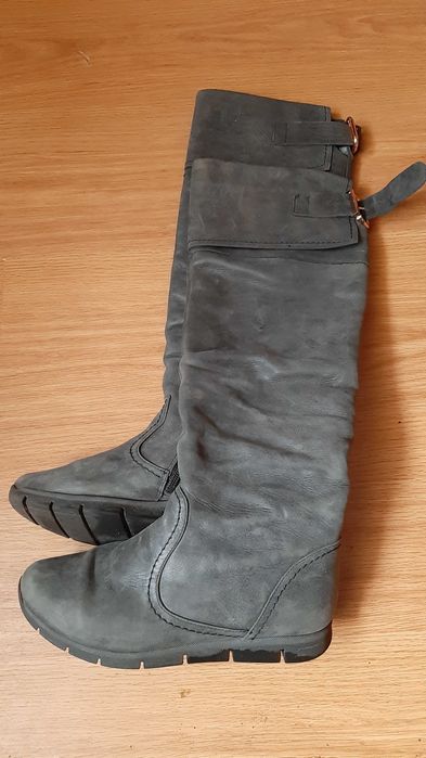 Продам итальянские женские зимние сапожки