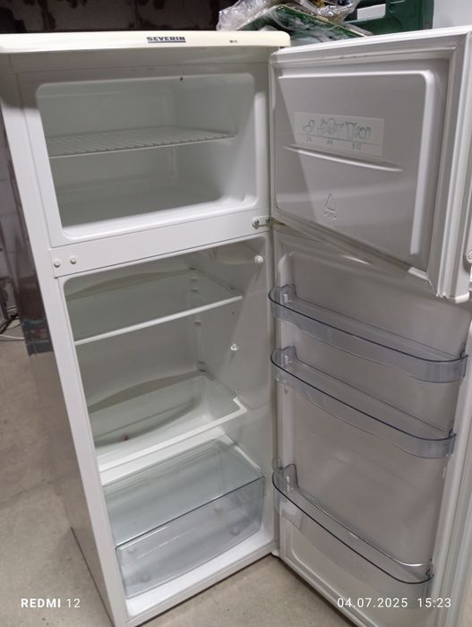 Холодильник Severin