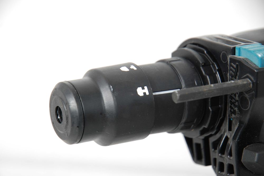 Akumulatorowa  młotowiertarka