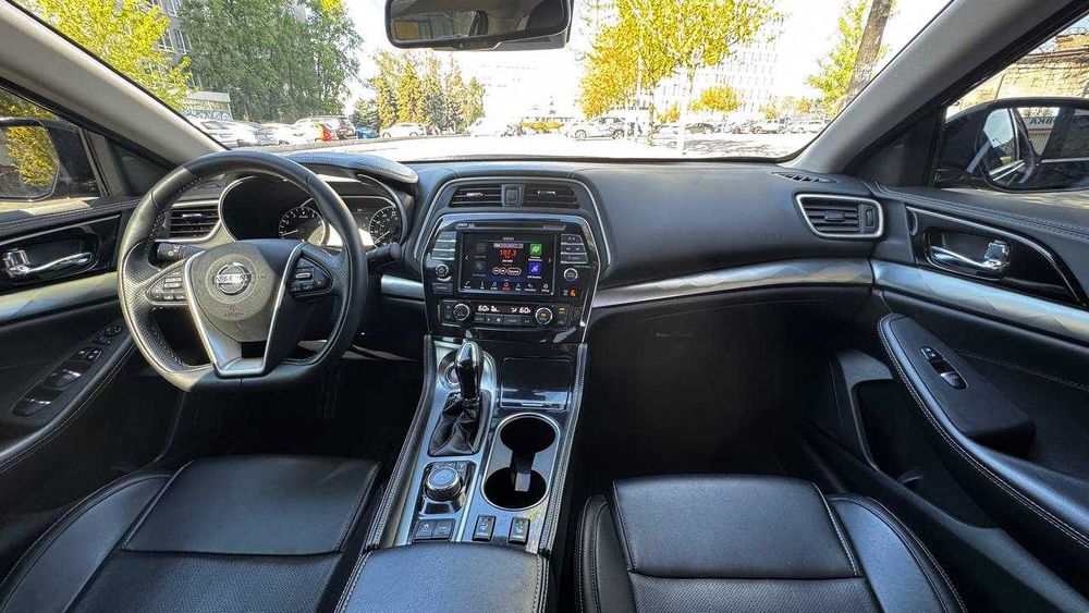 Nissan Maxima 2019