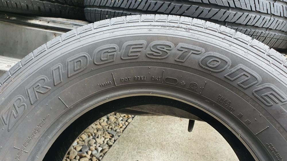 255/70 R18  4шт Bridgestone (Бриджестон) Авторезина, шини.