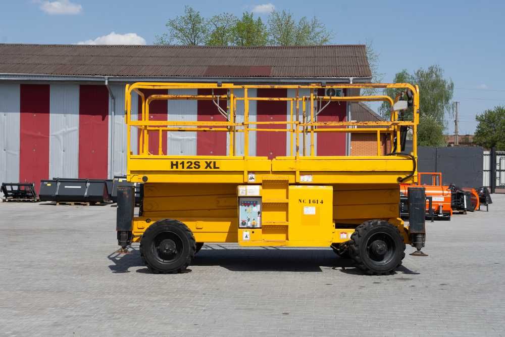 Самохідний ножичний підіймач Haulotte H12SX 2007