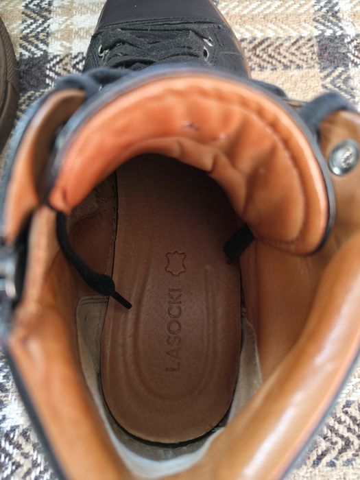 Buty skórzane Lasocki 42