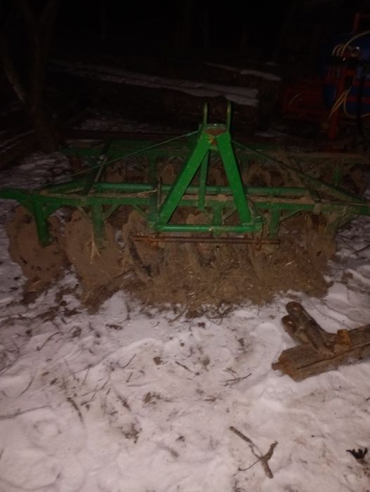 Продам дископлуг 180 робить норм саморобний деталі за телефоном