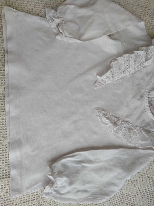 Blusa branca com folhos - Zara - 18 - 24 meses - 92 cm