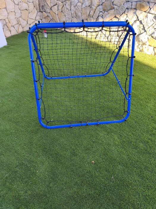 Rede de Ressalto / Rebounder de Treino individual Desportivo com bola  (Futebol, Ténis, Voleibol) – Como Nova!