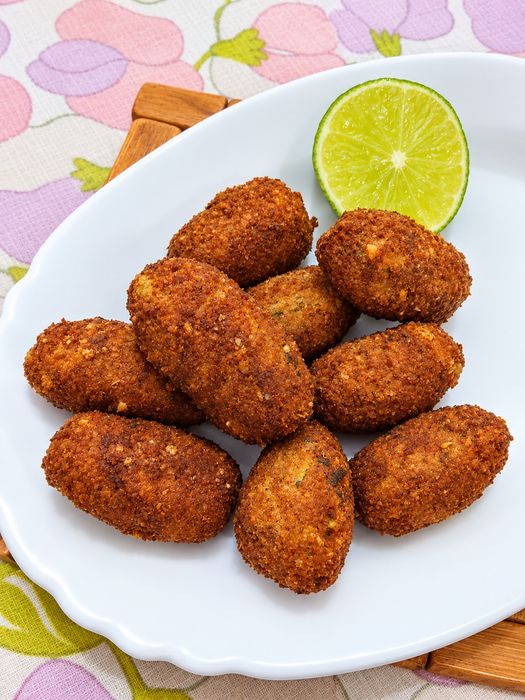 Doces e salgados para sua festa.