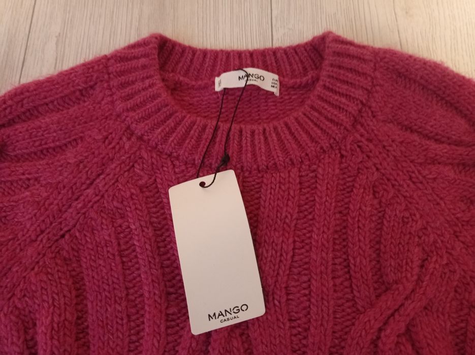 Нова Кофта Mango,L,на 48-50 наш