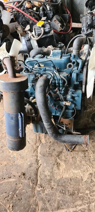 Silnik Kubota D1005 z pompą hydrauliczną z Japonii