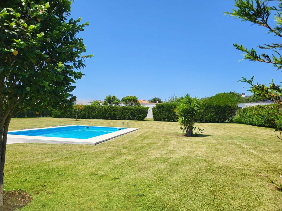 Casa de férias c/piscina V. P. Âncora