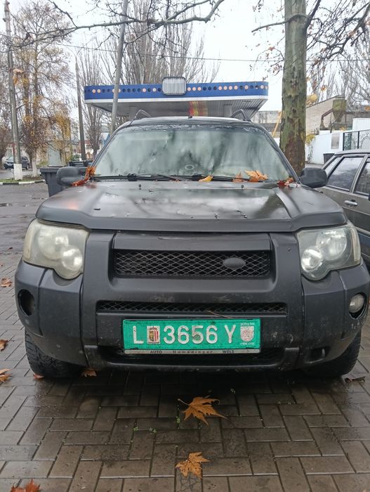 Відсутня компресія в |||-му циліндрі. Причину вже не виясняв, підвернулась інша, та й часу не було. Коробка автомат, паливна, турбіна, ходова - все справне. В нагрузку рідні диких, зимова резина, сезон пробігу... Знімати нічого не буду, забирайте ВСЕ. 06******36 WhatsApp