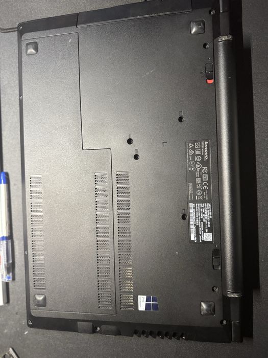 Sprzedam laptop lenovo