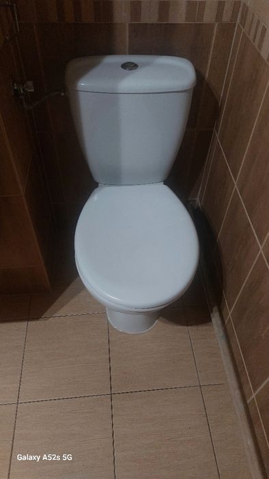 kompakt WC,  miska WC stojąca ze zbiornikiem (spłuczką)