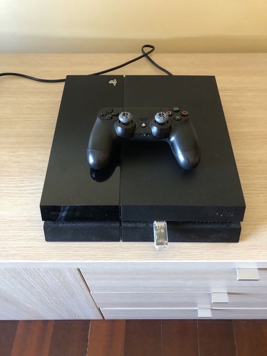 PS4 Desbloqueada SSD 1TB versão 9.00