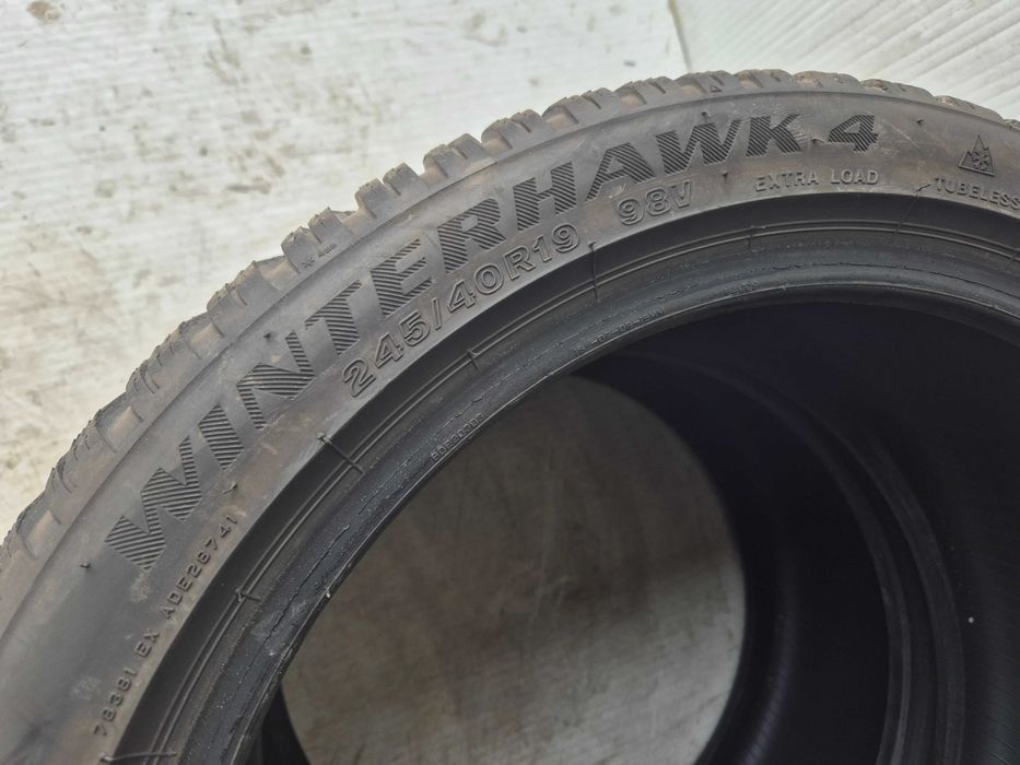 Firestone Winterhawk 4 245/40r19 98V 2024r 6,2mm XL Rant N3721