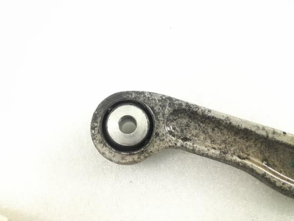 Braço de suspensão trás esquerdo MERCEDES-BENZ Classe C (W204)