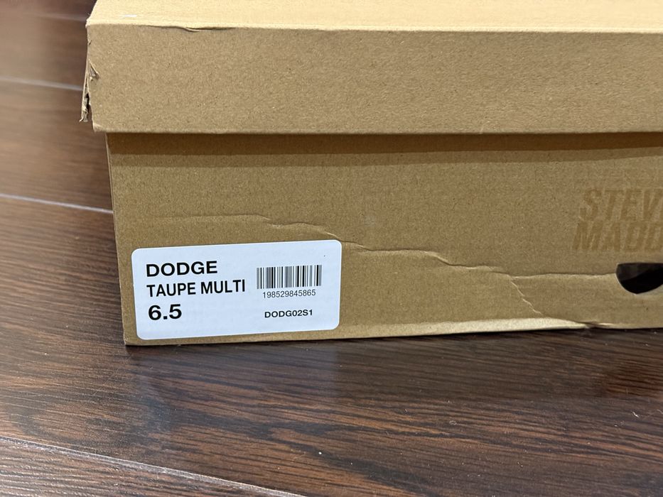 Коричневі кросівки Steve madden