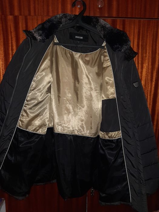Куртка теплая женская