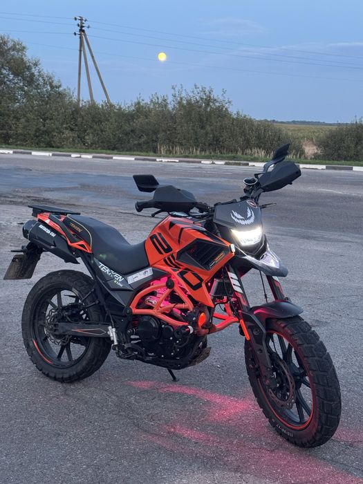 Продам мотоцикл Теккен250