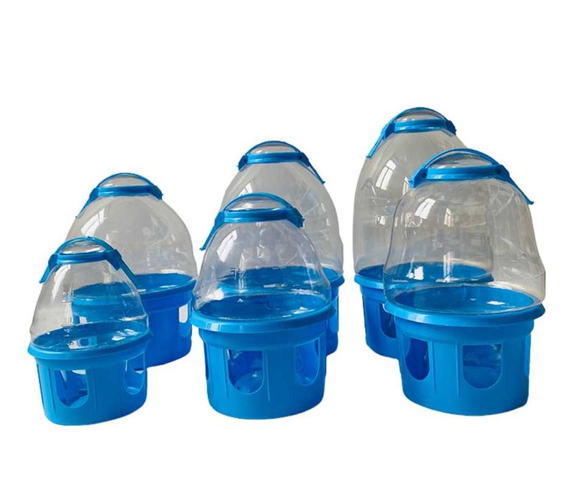 Pojnik transparentny poidło dla gołębi z uchwytem miarką zamkiem 2,5L