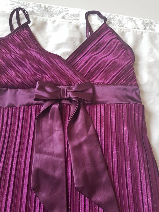 Sukienka na ramiączkach