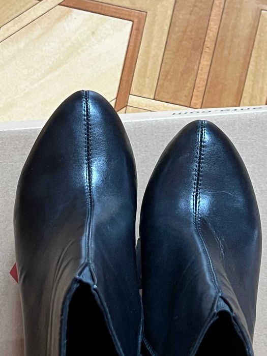 Ботильйони Estro на підборах