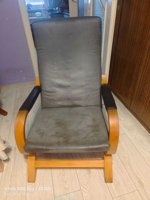 Sprzedam meble w bardzo atrakcyjnej cenie.