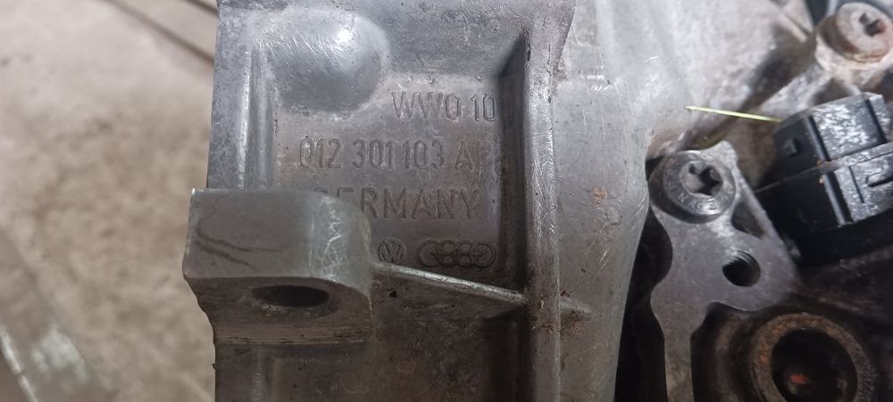 Двигун КПП 1.9 Audi Volkswagen Skoda