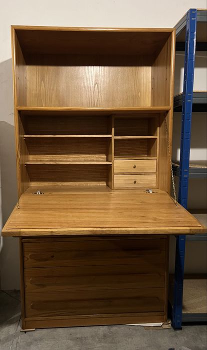 Quarto de criança/jovem para desocupar